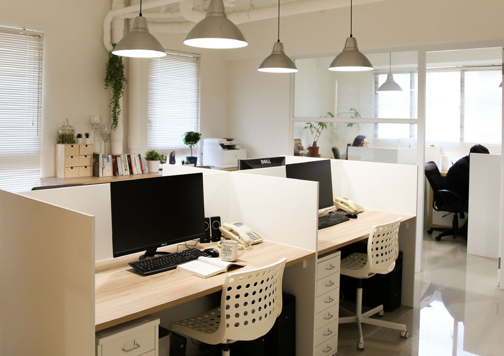 辦公空間窗簾與採光設計